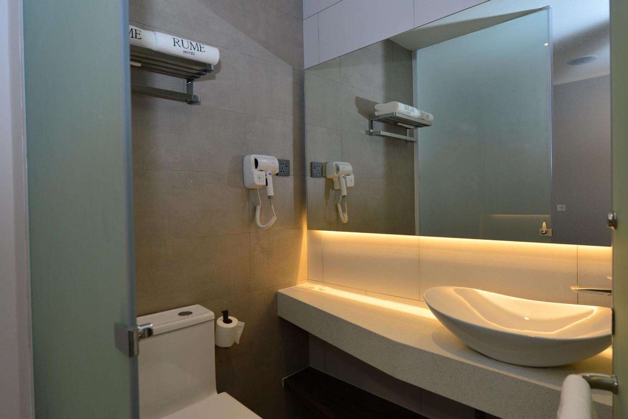 Rume Hotel Κουτσίνγκ Εξωτερικό φωτογραφία